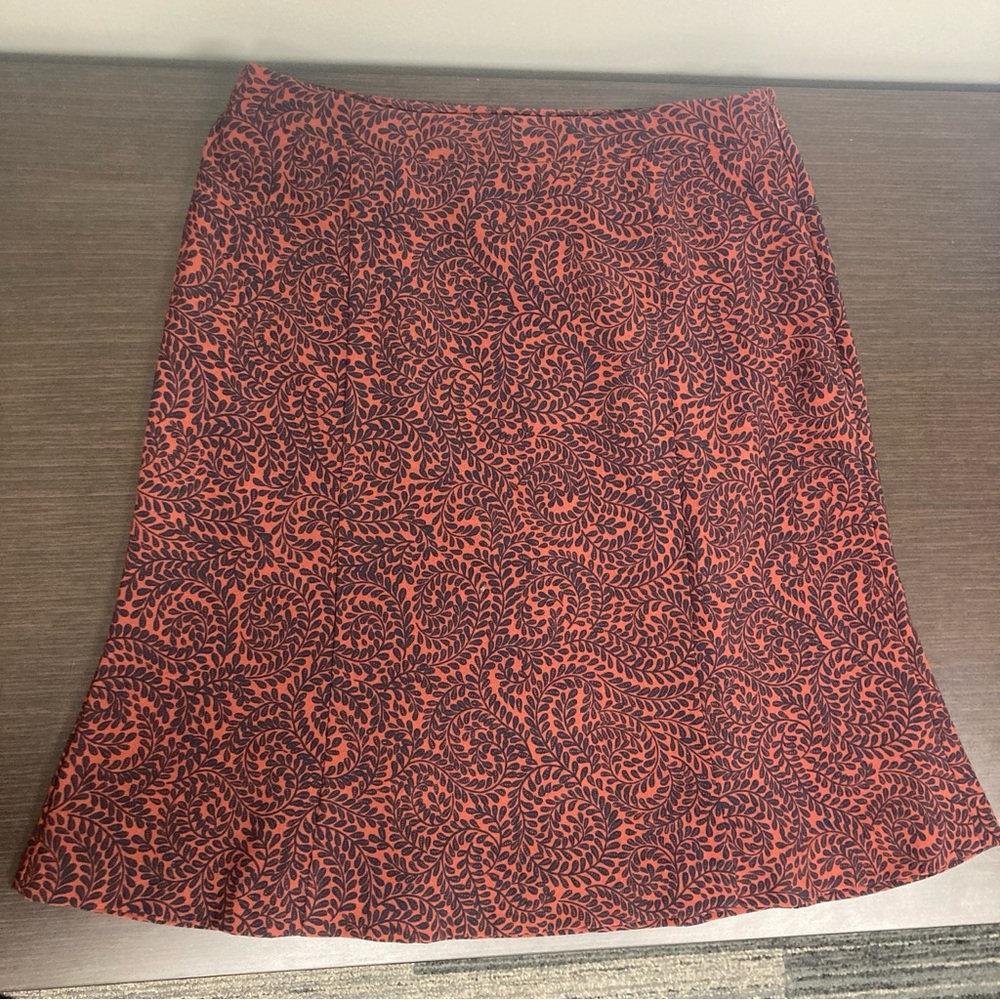 Loft Women’s Red and Navy Patterned A-Line Skirt